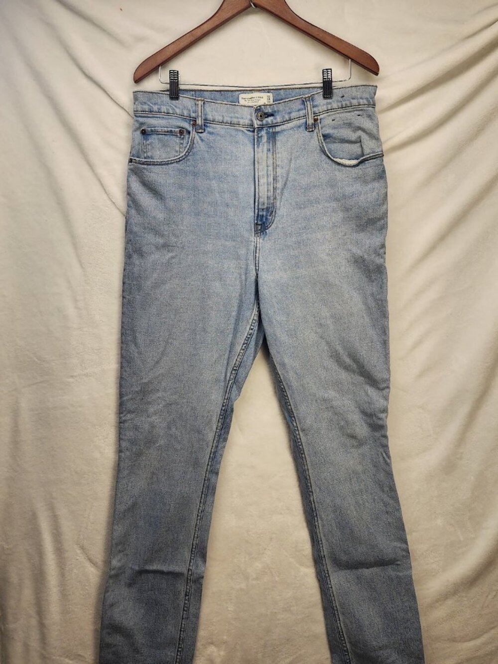 Abercrombie Jeans Womens 32\14L The 90s slim straight ultra high rise